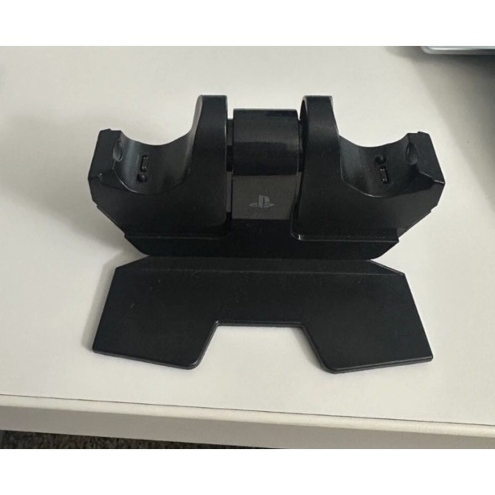 Sony Playstation DualShock 4 Charging Station Dock for PS4 No Power Cord